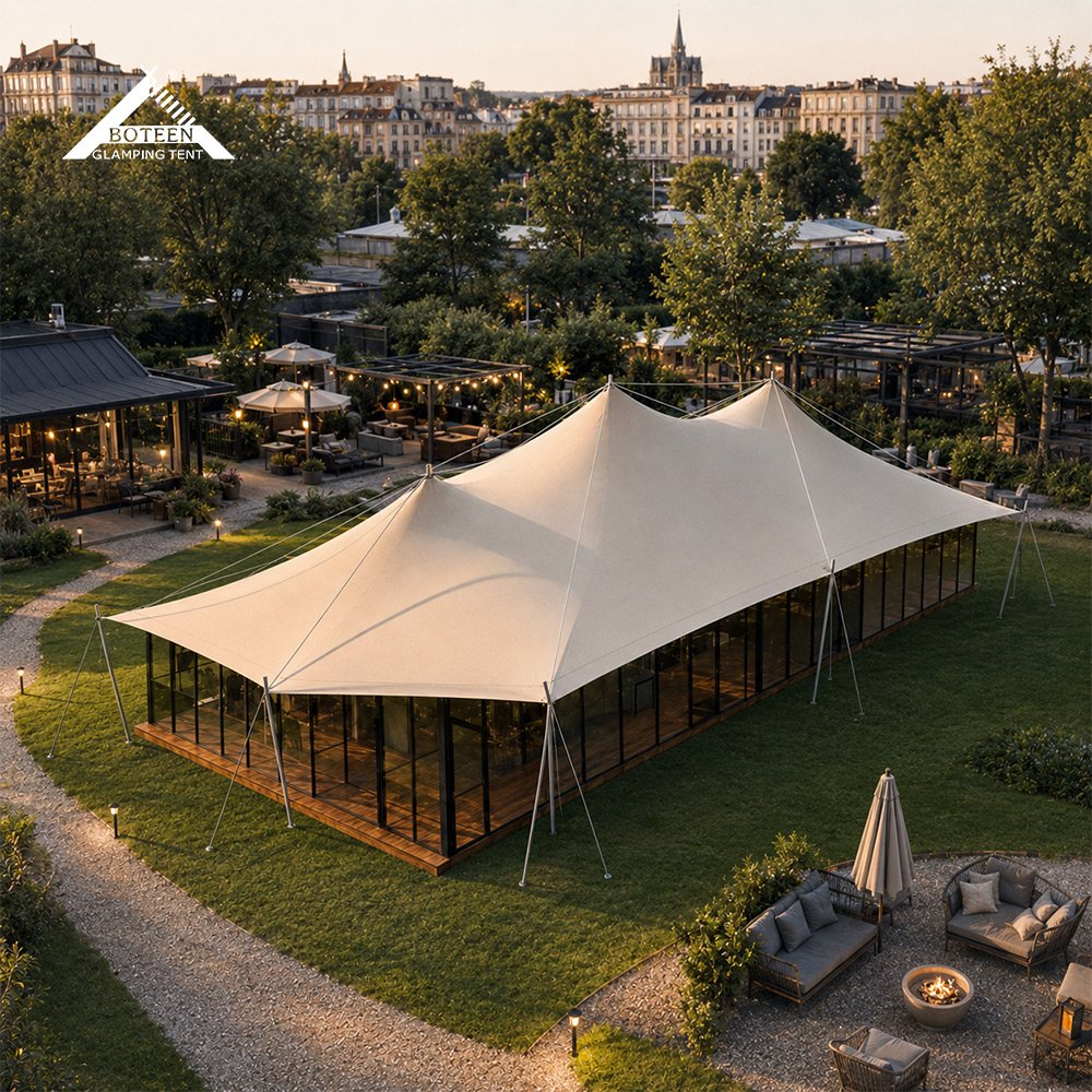 BOTEEN creates premium glamping spaces for luxury resorts, eco retreats and outdoor destinations, combining refined comfort with the beauty of nature.